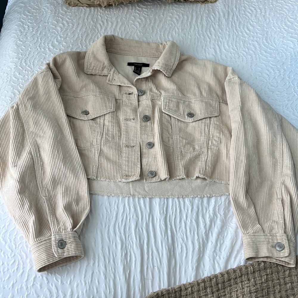 Cropped Corduroy jacket from Forever 21 size s